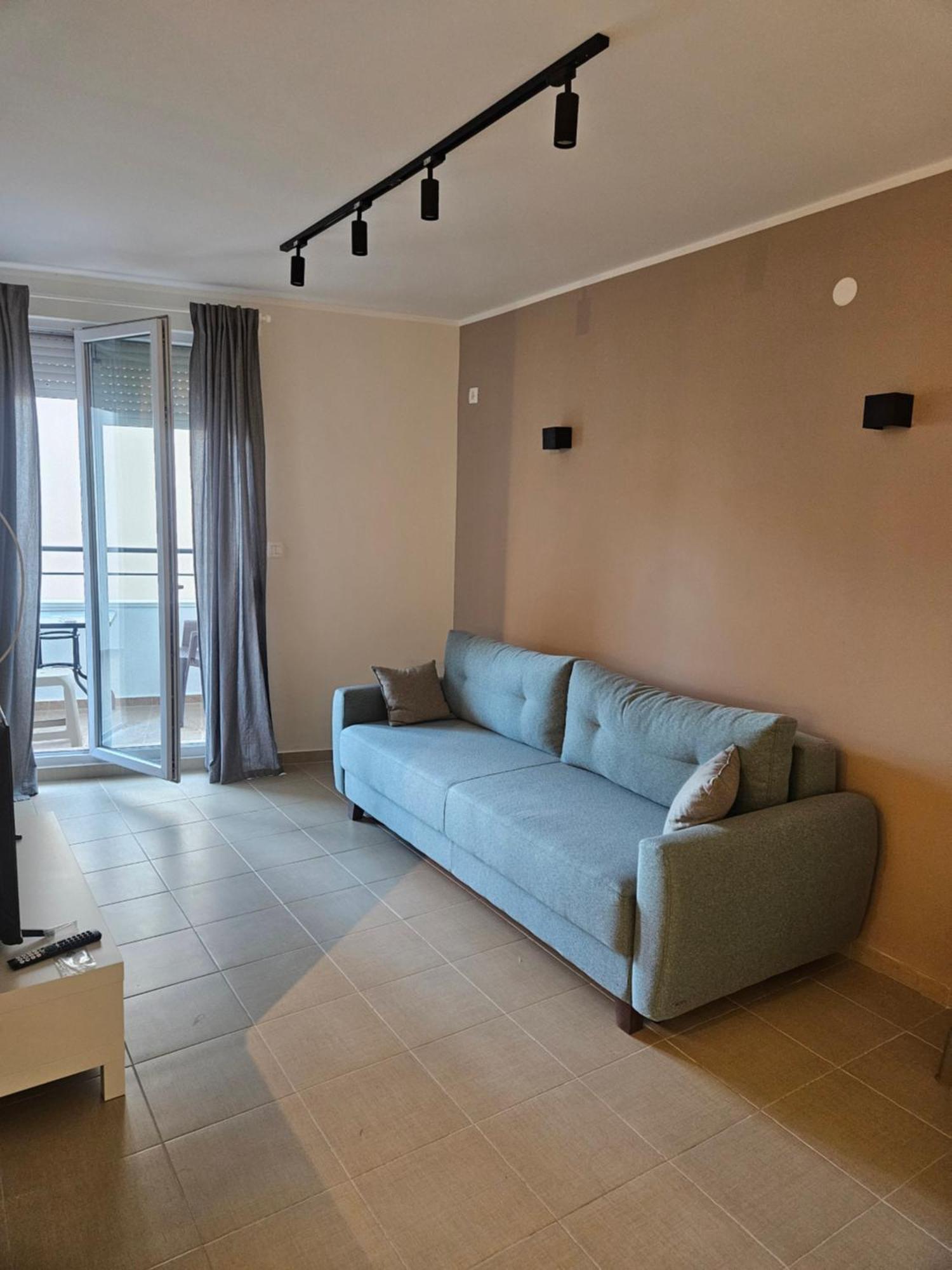 Апартаменти Bella Budva